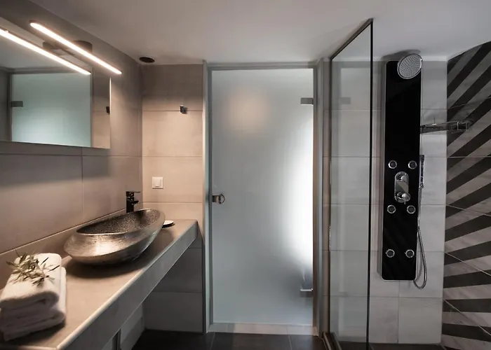 Villa Anatoli Nikiána