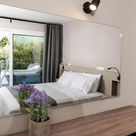 Villa Anatoli Nikiana