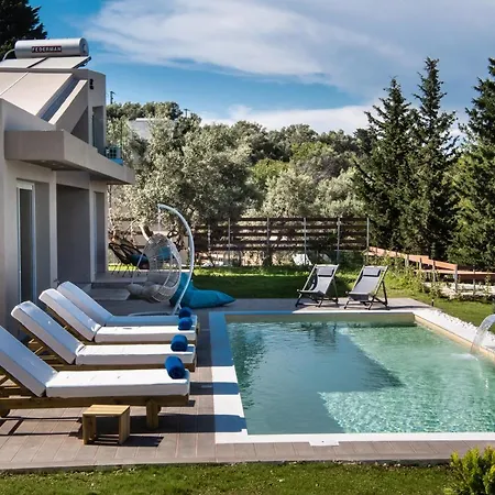 Anatoli Villa